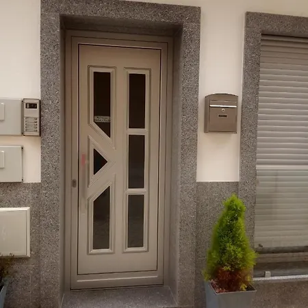 Carla Apartman Nazaré